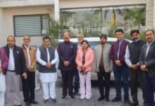 पार्षद समयबद्ध ढंग से करवाए जनता की मुश्किलों को हल : मोहिंदर भगत