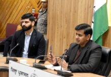 डिप्टी कमिश्नर ने बर्ल्टन पार्क में चल रहे कार्यों की समीक्षा की