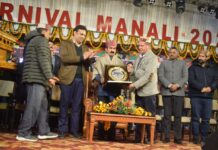 मुख्यमंत्री ने किया विंटर कार्निवल की सांस्कृतिक संध्याओं का शुभारंभ, कहा प्रदेश की समृद्ध संस्कृति को संजोए रखने में शरदोत्सव की उल्लेखनीय भूमिका