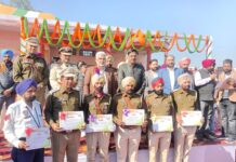 Cabinet Minister Lal Chand Kataruchak unfurls National flag on Republic Day at Sri Muktsar Sahib