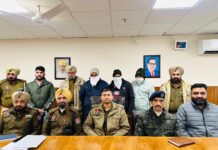 ਪੰਜਾਬ ਪੁਲਿਸ ਨੇ ਗੋਲੀਬਾਰੀ ਦੀਆਂ ਘਟਨਾਵਾਂ ਵਿੱਚ ਸ਼ਾਮਲ ਦੋ ਦੋਸ਼ੀਆਂ ਨੂੰ ਛੋਟੇ ਮੁਕਾਬਲੇ ਦੇ ਬਾਅਦ ਗ੍ਰਿਫ਼ਤਾਰ ਕੀਤਾ; ਇਕ ਪਿਸਤੌਲ ਬਰਾਮਦ