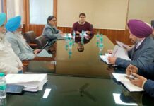 ਡਿਪਟੀ ਕਮਿਸ਼ਨਰ ਨੇ ਵੋਟਰ ਸੂਚੀ ਦੀ ਅੰਤਿਮ ਪ੍ਰਕਾਸ਼ਨਾ ਸਬੰਧੀ ਸਿਆਸੀ ਪਾਰਟੀਆਂ ਦੇ ਨੁਮਾਇੰਦਿਆਂ ਨਾਲ ਕੀਤੀ ਮੀਟਿੰਗ