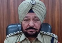ਬਰਨਾਲਾ ਗੁਰਦੁਆਰਾ ਗ੍ਰੰਥੀ ਨੇ ਕਿਹਾ ਕਿ ਵਿੱਤੀ ਵਿਵਾਦ | ਜੱਥੋਂ ਪਿੰਡ | ਬਰਨਾਲਾ ਦੇ ਗੁਰਦੁਆਰੇ ਵਿਚ ਹਮਲਾ: 40 ਹਜ਼ਾਰ ਰੁਪਏ ਦੇ ਲੈਣ-ਦੇਣ ਦਾ ਮਾਮਲਾ, ਮੁਲਜ਼ਮਾਂ ਦੇ ਪਰਿਵਾਰ ਨੇ ਗੱਲ ਕਰਨ ਦੀ ਜ਼ਿੰਮੇਵਾਰੀ ਕੀਤੀ-ਬਰਨਾਲਾ ਦੀਆਂ ਖ਼ਬਰਾਂ