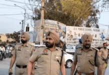 ਫਾਜ਼ਿਲਕਾ-ਐਸਐਸਪੀ-ਵਰਦਰ-ਸਿੰਘ-ਬਾਰਰ-ਬੈਰ-ਬੈਰ-ਬਾਰ-ਬਾਨ-ਚੌਕ-ਡਰੱਗ-ਆਪ੍ਰੇਸ਼ਨ-ਨਕਾਬਾਂਡੀ-ਅਪਡੇਟ | ਫਾਜ਼ਿਲਕਾ ਵਿਚ ਨਸ਼ਿਆਂ ਦੇ ਵਿਰੁੱਧ ਸਖਤੀ ਨਾਲ ਐਸ.ਐੱਸ.ਪੀ: ਰੈਡ ਲਾਈਟ ਚੌਕ ‘ਤੇ ਨਾਕਾਬੰਦੀ, ਕੋਈ ਵੀ ਧੱਕੇਸ਼ਾਹੀ ਕਰੇਗਾ – ਫਾਜ਼ਿਲਕਾ ਨਿ News ਜ਼
