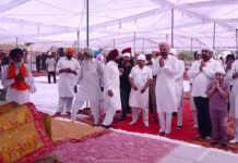 ਸਿੱਧੂ ਮੂਸੇਵਾਲਾ ਦੀ ਤੀਜੀ ਬਰਸੀ ‘ਚ ਸ਼ਰਧਾਂਜਲੀ ਸਮਾਗਮ, ਮਾਂ ਚਰਨ ਕੌਰ ਭਾਵੁਕ