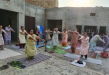 ਜ਼ਿਲ੍ਹੇ ‘ਚ ਲੱਗ ਰਹੀਆਂ 72 ਯੋਗ ਕਲਾਸਾਂ ਵਿੱਚ 3600 ਤੋਂ ਵੱਧ ਲੋਕ ਲੈ ਰਹੇ ਹਨ ਯੋਗ ਕਲਾਸਾਂ ਦਾ ਲਾਭ-ਡੀ.ਸੀ