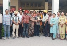 ਪੰਜਾਬ ਸਕੂਲ ਸਿੱਖਿਆ ਬੋਰਡ ਦੀ. 12ਵੀਂ ਪ੍ਰੀਖਿਆ ‘ਚ ਸਰਕਾਰੀ ਆਦਰਸ਼ ਸਕੂਲ ਦਾ ਵਿਵੇਕ ਆਇਆ ਮੈਰਿਟ ਲਿਸਟ ਵਿੱਚ