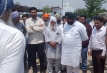 ਕਾਰਜਕਾਰੀ ਪ੍ਰਧਾਨ ਸ਼ੈਰੀ ਕਲਸੀ ਤੇ ਵਿਧਾਇਕ ਗੁਰਦੀਪ ਰੰਧਾਵਾ ਵੱਲੋਂ ਰਾਵੀ ਦਰਿਆ ਪਾਰ ਪਿੰਡਾਂ ਦਾ ਦੌਰਾ