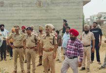 ਫਾਜ਼ਿਲਕਾ: ਅਰਨੀਵਾਲਾ ‘ਚ ਦੋ ਨਸ਼ਾ ਤਸਕਰਾਂ ਦੇ ਘਰ ਢਾਹੇ, ਐਸ.ਐਸ.ਪੀ ਨੇ ਦਿੱਤਾ ਸਖ਼ਤ ਸੰਦੇਸ਼