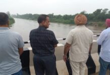 ਐੱਸ ਡੀ ਐੱਮ ਅਤੇ ਡੀ ਐੱਸ ਪੀ ਵੱਲੋਂ ਸੁਨਾਮ ਵਿੱਚੋਂ ਲੰਘਦੀ ਸਰਹਿੰਦ ਚੋਅ ਦੀ ਸਥਿਤੀ ਦਾ ਜਾਇਜ਼ਾ