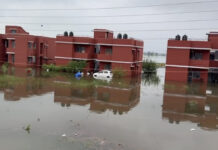 ਨਵੋਦਿਆ ਸਕੂਲ ਵਿਚ ਭਰਿਆ ਪਾਣੀ, 400 ਬੱਚੇ ਤੇ ਅਧਿਆਪਕ ਫਸੇ, ਰਾਹਤ ਕਾਰਜ ਜਾਰੀ