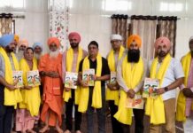 ਸਮਾਜਿਕ ਜ਼ਿੰਦਗੀ,ਧਰਤੀ,ਪਾਣੀ ਤੇ ਹਵਾ ਨੂੰ ਬਚਾਉਣ ਲਈ ਰਲ਼ ਕੇ ਹੰਭਲਾ ਮਾਰੀਏ -ਸੰਤ ਬਲਬੀਰ ਸਿੰਘ ਸੀਚੇਵਾਲ ਉੱਘੇ ਵਾਤਾਵਰਨ ਪ੍ਰੇਮੀ ਤੇ ਰਾਜ ਸਭਾ ਮੈਂਬਰ ਪਦਮ ਸ਼੍ਰੀ ਬਲਬੀਰ ਸਿੰਘ ਸੀਚੇਵਾਲ ਜੋ ਅੱਜ ਕੱਲ ਬੁੱਢੇ ਦਰਿਆ ਦੀ ਕਾਇਆ ਕਲਪ ਲਈ