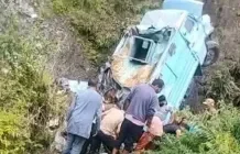 ਜੰਮੂ-ਕਸ਼ਮੀਰ: ਸੜਕ ਹਾਦਸੇ ‘ਚ CRPF ਦੇ 3 ਜਵਾਨ ਸ਼ਹੀਦ, 16 ਜ਼ਖ*ਮੀ