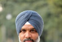 ਮੁੱਖ ਮੰਤਰੀ ਰਾਹਤ ਫੰਡ ਲਈ ਇਕ ਲੱਖ ਰੁਪਏ ਦਾ ਚੈੱਕ ਦਿੱਤਾ