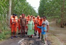 ਸ਼ਾਹਪੁਰ ਬੇਲਾ ਵਿੱਚ ਪ੍ਰਭਾਵਿਤ ਲੋਕਾਂ ਦੀ ਸਿਹਤ ਜਾਂਚ ਲਈ ਪਹੁੰਚੀ ਮੈਡੀਕਲ ਟੀਮ