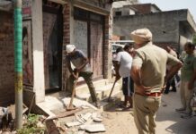 04 ਨਸ਼ਾ ਤਸਕਰਾਂ ਦੀਆਂ ਗੈਰ-ਕਾਨੂੰਨੀ 04 ਜਾਇਦਾਦਾਂ ਨੂੰ ਢਾਹਿਆ