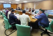 ਹਿਮਾਚਲ ਪ੍ਰਦੇਸ਼ ਵਿਧਾਨ ਸਭਾ ਦੀ ਸਧਾਰਨ ਵਿਕਾਸ ਕਮੇਟੀ ਦੀ ਬੈਠਕ ਸੋਮਵਾਰ ਨੂੰ ਕਮੇਟੀ ਦੇ ਸਧਾਪਤੀ ਕੇਵਲ ਸਿੰਘ ਪਠਾਣੀਆ ਦੀ ਅਗਵਾਈ ਹੇਠ ਆਯੋਜਿਤ ਕੀਤੀ ਗਈ।