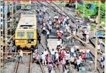 ਬਿਲਾਸਪੁਰ: ਲੋਕਲ ਟ੍ਰੇਨ ਅਤੇ ਮਾਲ ਗੱਡੀ ਵਿੱਚ ਭਿਆਨਕ ਟੱਕਰ, 11 ਦੀ ਮੌ/ਤ, ਯਾਤਰੀ ਡੱਬਿਆਂ ਵਿੱਚ ਫਸੇ ਬਿਲਾਸਪੁਰ: ਲੋਕਲ ਟ੍ਰੇਨ ਅਤੇ ਮਾਲ ਗੱਡੀ ਵਿੱਚ ਭਿਆਨਕ ਟੱਕਰ, 11 ਦੀ ਮੌ/ਤ, ਯਾਤਰੀ ਡੱਬਿਆਂ ਵਿੱਚ ਫਸੇ