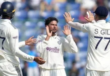 ਭਾਰਤ ਨੂੰ ਪੰਜਵੀਂ ਕਾਮਯਾਬੀ, ਕੁਲਦੀਪ ਯਾਦਵ ਦਾ ਤੀਜਾ ਵਿਕਟ ਭਾਰਤ ਨੂੰ ਪੰਜਵੀਂ ਕਾਮਯਾਬੀ, ਕੁਲਦੀਪ ਯਾਦਵ ਦਾ ਤੀਜਾ ਵਿਕਟ