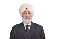 ਪੰਜਾਬ ਕਲਚਰਲ ਕੌਂਸਲ ਵੱਲੋਂ ਪੰਜਾਬ ਯੂਨੀਵਰਸਿਟੀ ਦੇ ਪੁਰਾਣੇ ਢਾਂਚੇ ਅਧੀਨ ਸੈਨੇਟ ਅਤੇ ਸਿੰਡੀਕੇਟ ਚੋਣਾਂ ਨੂੰ ਤੁਰੰਤ ਬਹਾਲ ਕਰਨ ਦੀ ਮੰਗ ਕੀਤੀ। ਪੰਜਾਬ ਕਲਚਰਲ ਕੌਂਸਲ ਵੱਲੋਂ ਪੰਜਾਬ ਯੂਨੀਵਰਸਿਟੀ ਦੇ ਪੁਰਾਣੇ ਢਾਂਚੇ ਅਧੀਨ ਸੈਨੇਟ ਅਤੇ ਸਿੰਡੀਕੇਟ ਚੋਣਾਂ ਨੂੰ ਤੁਰੰਤ ਬਹਾਲ ਕਰਨ ਦੀ ਮੰਗ ਕੀਤੀ।