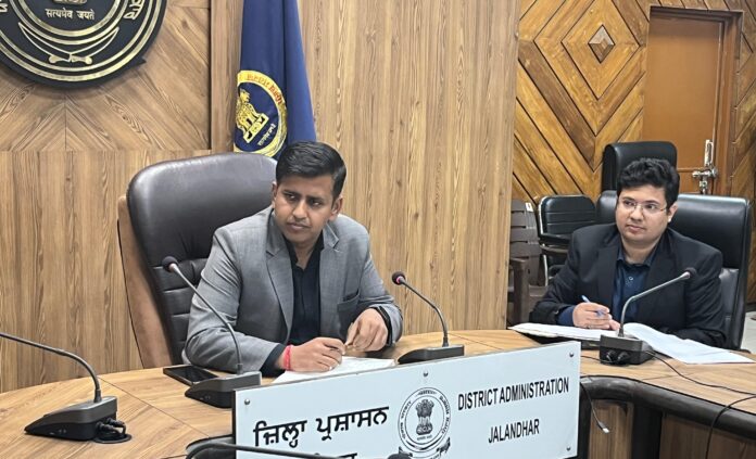 Aj Di Awaaj ਡਿਪਟੀ ਕਮਿਸ਼ਨਰ ਵਲੋਂ ਸਰਫੇਸ਼ ਵਾਟਰ ਪ੍ਰੋਜੈਕਟ ਨੂੰ ਅਗਲੇ ਕੁਝ ਮਹੀਨਿਆਂ ’ਚ ਮੁਕੰਮਲ ਕਰਨ ਦੇ ਆਦੇਸ਼