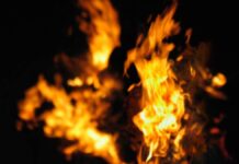 ਬੇਕਰੀ ਵਿੱਚ ਗੈਸ ਸਿਲੰਡਰ ਧਮਾਕਾ, ਪਲਾਂ ਵਿੱਚ ਸੜ ਕੇ ਸੁਆਹ ਹੋਈ ਦੁਕਾਨ; ਜਾਨ ਬਚੀ ਪਰ ਲੱਖਾਂ ਦਾ ਨੁਕਸਾਨ ਬੇਕਰੀ ਵਿੱਚ ਗੈਸ ਸਿਲੰਡਰ ਧਮਾਕਾ, ਪਲਾਂ ਵਿੱਚ ਸੜ ਕੇ ਸੁਆਹ ਹੋਈ ਦੁਕਾਨ; ਜਾਨ ਬਚੀ ਪਰ ਲੱਖਾਂ ਦਾ ਨੁਕਸਾਨ