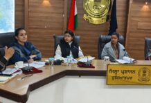 ਧੁੰਦ ਦੌਰਾਨ ਸੜਕ ਸੁਰੱਖਿਆ ਨੂੰ ਲੈ ਕੇ ਪ੍ਰਸ਼ਾਸਨ ਪੂਰੀ ਤਰ੍ਹਾਂ ਸੁਚੇਤ