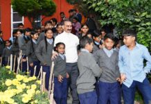 ਮੁੱਖ ਮੰਤਰੀ ਨੇ ਧਰਮਸ਼ਾਲਾ ਵਿੱਚ ਟੌਂਗ-ਲੇਨ ਸਕੂਲ ਦੇ ਬੱਚਿਆਂ ਨਾਲ ਕੀਤਾ ਸੰਵਾਦ ਅੱਛੇ ਨਾਗਰਿਕ ਬਣਨ ਲਈ ਕੀਤਾ ਪ੍ਰੇਰਿਤ ਮੁੱਖ ਮੰਤਰੀ ਨੇ ਧਰਮਸ਼ਾਲਾ ਵਿੱਚ ਟੌਂਗ-ਲੇਨ ਸਕੂਲ ਦੇ ਬੱਚਿਆਂ ਨਾਲ ਕੀਤਾ ਸੰਵਾਦ ਅੱਛੇ ਨਾਗਰਿਕ ਬਣਨ ਲਈ ਕੀਤਾ ਪ੍ਰੇਰਿਤ