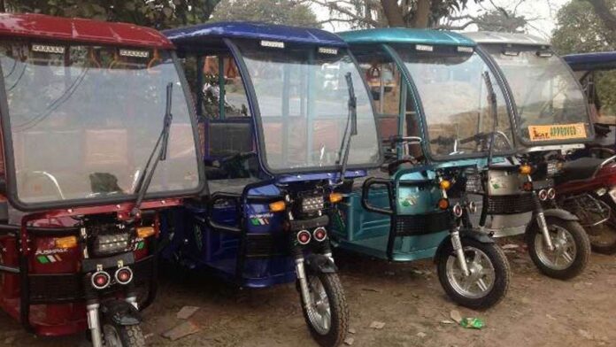 Aj Di Awaaj ਪ੍ਰਦੇਸ਼ ਸਰਕਾਰ ਵੱਲੋਂ ਈ-ਰਿਕਸ਼ਾ ਪਰਮਿਟ ਲਈ ਅਧਿਸੂਚਨਾ ਜਾਰੀ