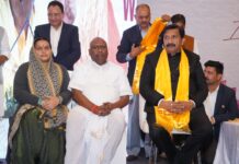 ਉਪ-ਮੁੱਖ ਮੰਤਰੀ ਮੁਕੇਸ਼ ਅਗਨੀਹੋਤਰੀ ਨੇ ਕਿਹਾ -ਆਧਿਆਤਮਿਕ ਸਮਾਗਮ ਮਨੁੱਖੀ ਮੁੱਲਾਂ ਨੂੰ ਮਜ਼ਬੂਤ ਬਣਾਉਣ ਵਿੱਚ ਅਹਿਮ ਉਪ-ਮੁੱਖ ਮੰਤਰੀ ਮੁਕੇਸ਼ ਅਗਨੀਹੋਤਰੀ ਨੇ ਕਿਹਾ -ਆਧਿਆਤਮਿਕ ਸਮਾਗਮ ਮਨੁੱਖੀ ਮੁੱਲਾਂ ਨੂੰ ਮਜ਼ਬੂਤ ਬਣਾਉਣ ਵਿੱਚ ਅਹਿਮ