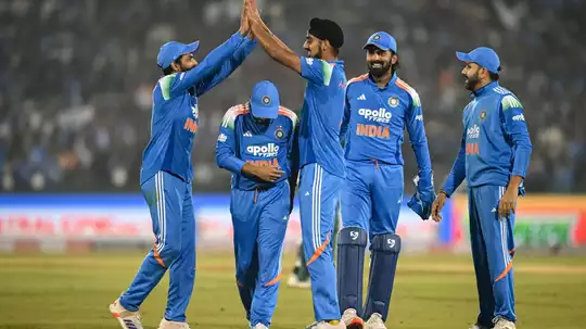 india-sanctioned-for-slow-overrate-in-raipur-odi
