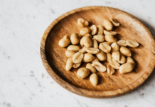 ਹੈਲਥ ਟਿਪਸ: ਮੂੰਗਫਲੀ ਨਾਲ ਵਧਾਓ ਯਾਦਦਾਸ਼ਤ ਦੀ ਸ਼ਕਤੀ, ਰੋਜ਼ਾਨਾ ਡਾਇਟ ਵਿੱਚ ਸ਼ਾਮਿਲ ਕਰੋ ਇਹ ਨਾਸ਼ਤਾ ਕੀ ਖਾਣ-ਪੀਣ ਨਾਲ ਦਿਮਾਗ਼ ਤੇਜ਼ ਹੁੰਦਾ ਹੈ? ਇਸ ਸਵਾਲ ਦਾ ਜਵਾਬ ਨੀਦਰਲੈਂਡਜ਼ ਦੀ ਮਾਸਟਰਿਚ ਯੂਨੀਵਰਸਿਟੀ ਦੇ ਸ਼ੋਧਕਾਰਾਂ ਨੇ ਆਪਣੀ ਹਾਲੀਆ ਅਧਿਆਨ ਵਿੱਚ ਲੱਭਿਆ।