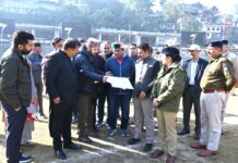 ਰਾਜਸਵ ਮੰਤਰੀ ਨੇ ਮੰਡੀ ਵਿੱਚ ਕੀ ਜਨ ਸੰਕਲਪ ਸੰਮੇਲਨ ਦੀ ਤਿਆਰੀਆਂ ਦੀ ਸਮੀਖਿਆ ਰਾਜਸਵ, ਬਾਗਬਾਨੀ, ਜਨਜਾਤੀ ਵਿਕਾਸ ਅਤੇ ਜਨ ਸ਼ਿਕਾਇਤ ਨਿਵਾਰਣ ਮੰਤਰੀ ਜਗਤ ਸਿੰਘ ਨੇਗੀ ਨੇ ਅੱਜ ਮੰਡੀ ਵਿੱਚ ਹੋਣ ਵਾਲੇ ਜਨ ਸੰਕਲਪ ਸੰਮੇਲਨ ਦੀ ਤਿਆਰੀਆਂ