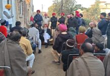 ਸ. ਕੁਲਤਾਰ ਸਿੰਘ ਸੰਧਵਾਂ ਵੱਲੋਂ ਲੋਕ ਮਿਲਣੀ ਦੌਰਾਨ ਸ਼ਿਕਾਇਤਾਂ ਦਾ ਨਿਪਟਾਰਾ