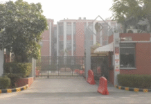 School Bomb Threat: ਨੋਇਡਾ ਦੇ ਕਈ ਸਕੂਲਾਂ ਨੂੰ ਈ-ਮੇਲ ਰਾਹੀਂ ਬੰਬ ਦੀ ਧਮਕੀ, ਪੁਲਿਸ ਅਤੇ ਪ੍ਰਸ਼ਾਸਨ ਅਲਰਟ