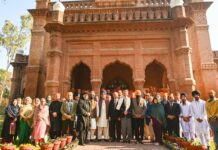 ਐਚਿਸਨ ਕਾਲਜ ਲਾਹੌਰ ਦੇ ਗੁਰਦੁਆਰਾ ਸਾਹਿਬ ‘ਚ 80 ਸਾਲਾਂ ਬਾਅਦ ਹੋਈ ਸਿੱਖ ਅਰਦਾਸ ਤੇ ਸ਼ਬਦ ਕੀਰਤਨ