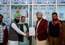 ਪੰਚਾਇਤਾਂ ਨੂੰ ਪੰਜ- ਪੰਜ ਲੱਖ ਦੀ ਗਰਾਂਟ ਦੇ ਸੈਂਕਸ਼ਨ ਪੱਤਰ