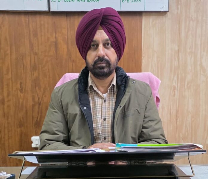 f0aaff6d-5aa1-4c74-b46c-0fe6420233af (1)