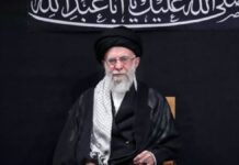 45 ਸਾਲਾਂ ਤੱਕ ਕਿਉਂ ਲੁਕਾਇਆ ਸੱਜਾ ਹੱਥ? ਅਯਾਤੁੱਲਾ ਖਮੇਨੀ ਨਾਲ ਜੁੜਿਆ ਰਾਜ