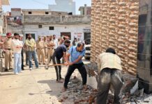 ‘ਯੁੱਧ ਨਸ਼ਿਆਂ ਵਿਰੁੱਧ’ ਤਹਿਤ ਨਸ਼ਾ ਤਸਕਰਾਂ ਦੀਆਂ 2 ਗੈਰ-ਕਾਨੂੰਨੀ ਉਸਾਰੀਆਂ ਢਹਿ-ਢੇਰੀ