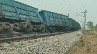 Dhanbad-Train-Derailment-1782678820405_m