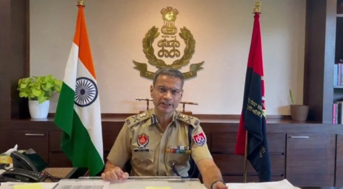 Aj Di Awaaj
