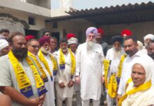 ਪਿੰਡ ਧੂੜਕੋਟ ਵਿੱਚ ਵੱਖ-ਵੱਖ ਪਰਿਵਾਰਾਂ ਨੇ ਆਮ ਆਦਮੀ ਪਾਰਟੀ ਵਿੱਚ ਸ਼ਮੂਲੀਅਤ