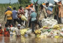 ਬੰਨ੍ਹ ਟੁੱਟਿਆ, ਕਲੋਨੀਆਂ ਹੋਈਆਂ ਜਲਮਗਨ