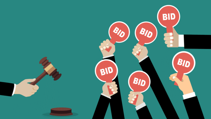 featured-domain-name-auction (1)