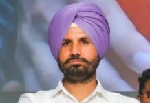 ਰਾਜਾ ਵੜਿੰਗ ਨੇ ਸਟੇਜ ਤੋਂ ਗਾਇਆ ਸਿੱਧੂ ਮੂਸੇਵਾਲਾ ਦਾ ‘295’, ਦਰਸ਼ਕਾਂ ਨੇ ਤਾਲੀਆਂ ਨਾਲ ਕੀਤਾ ਸਵਾਗਤ